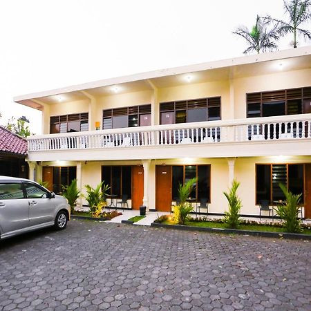 Oyo 93136 Hotel Santo Djaya 2 Bogor Kültér fotó