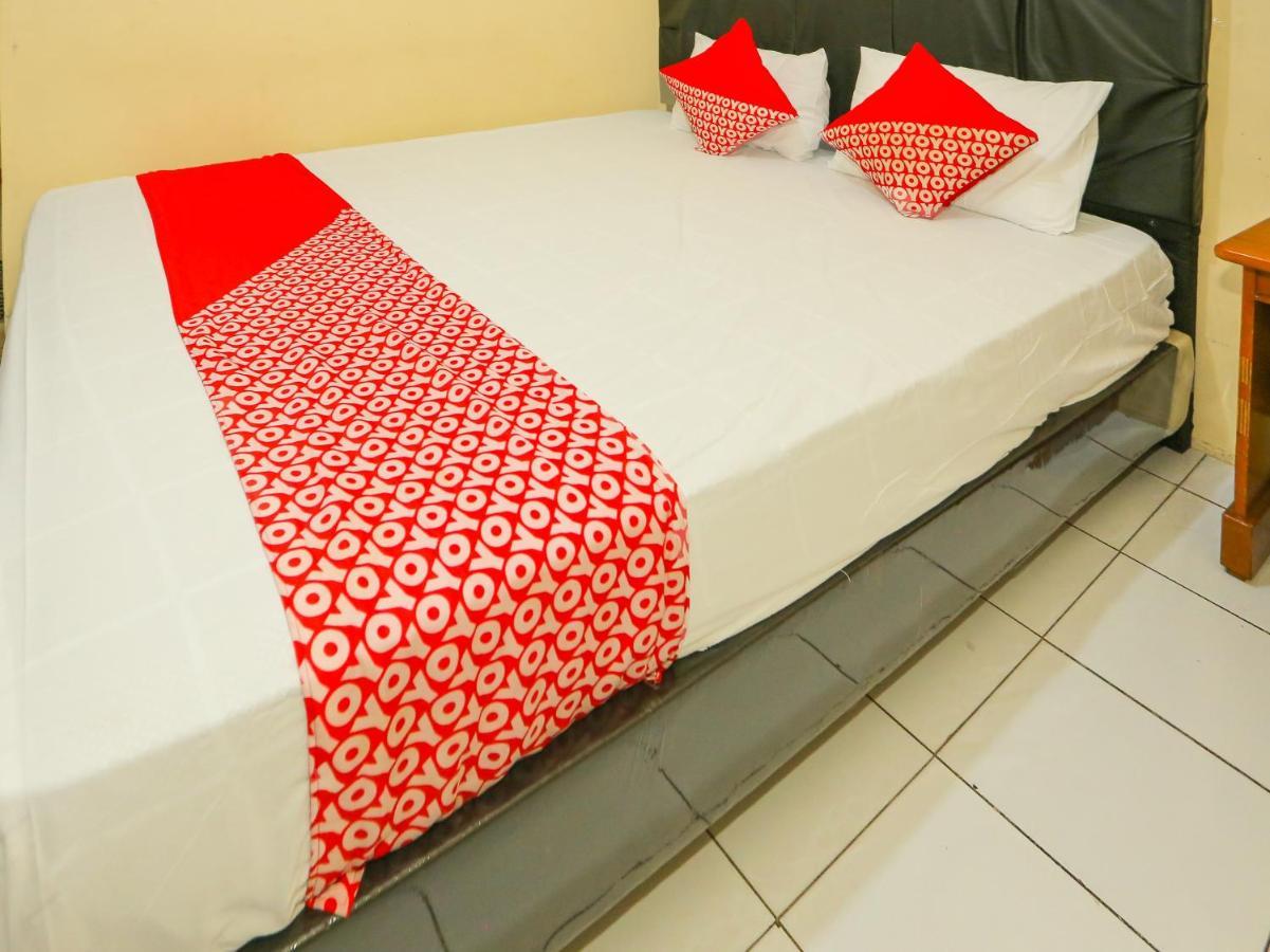 Oyo 93136 Hotel Santo Djaya 2 Bogor Kültér fotó