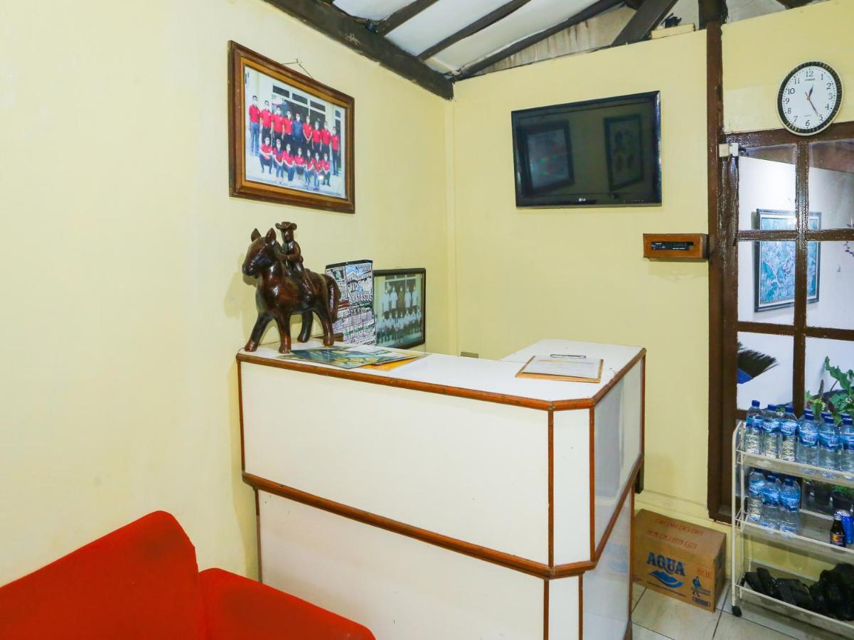 Oyo 93136 Hotel Santo Djaya 2 Bogor Kültér fotó