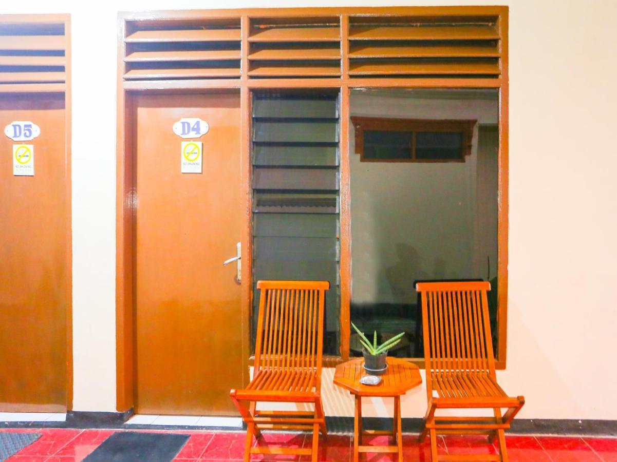 Oyo 93136 Hotel Santo Djaya 2 Bogor Kültér fotó