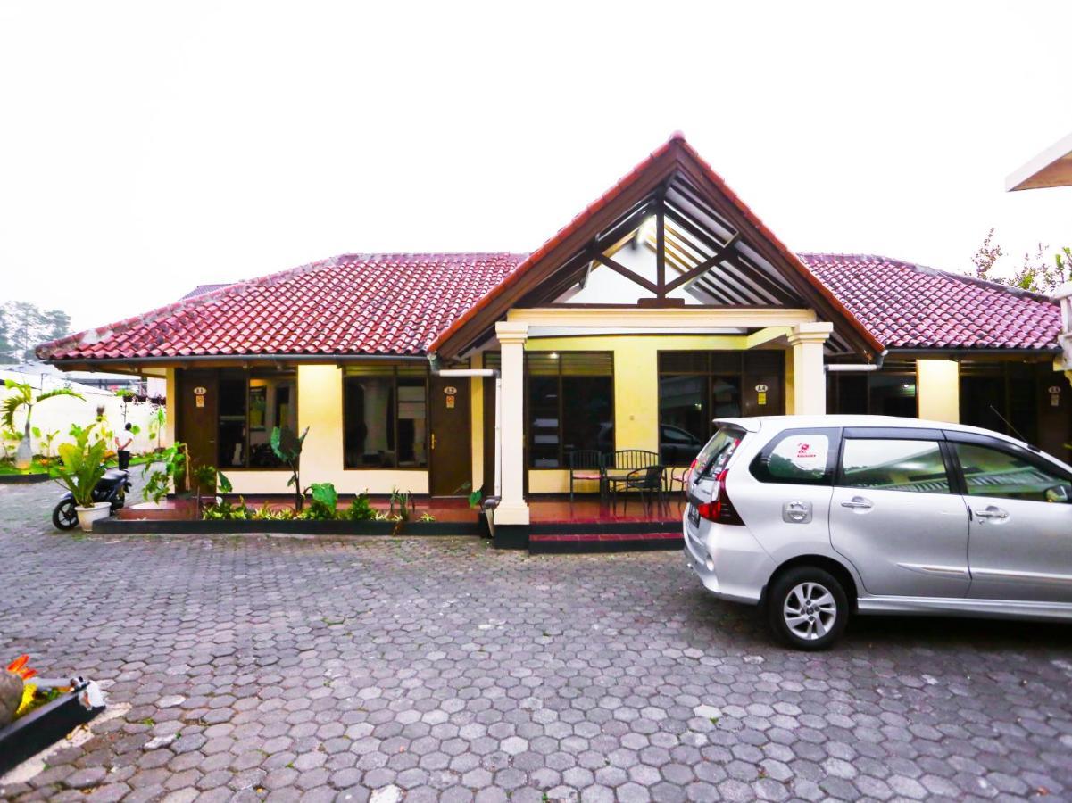 Oyo 93136 Hotel Santo Djaya 2 Bogor Kültér fotó